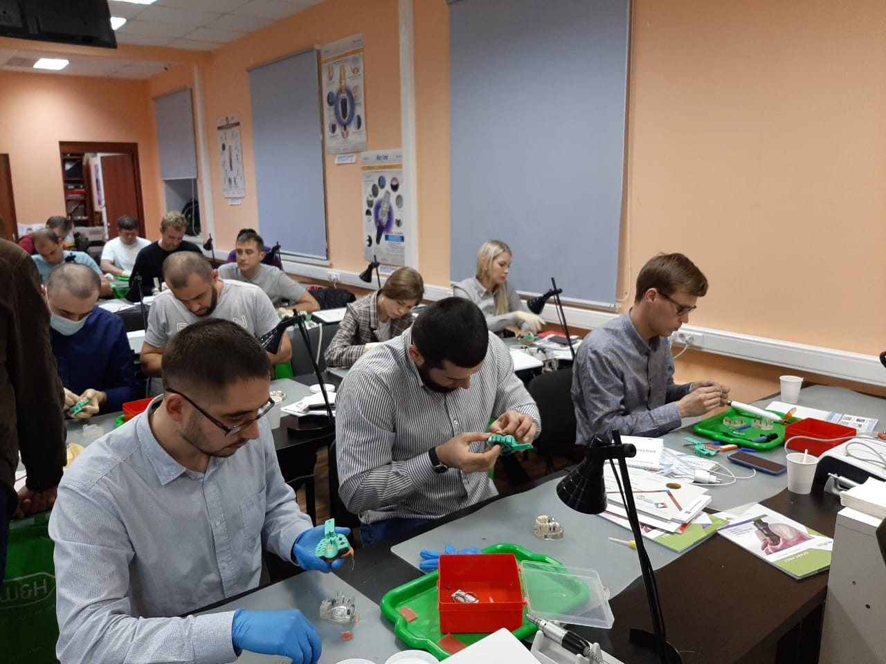 Базовый курс по имплантации, 10-11 октября 2020г.