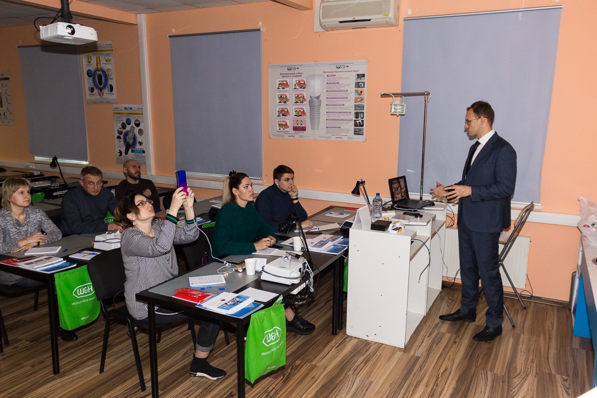 Создание цельнокерамической реставрации в полной анатомии по CAD/CAM с окрашиванием. 8 октября, Станислав Белоус