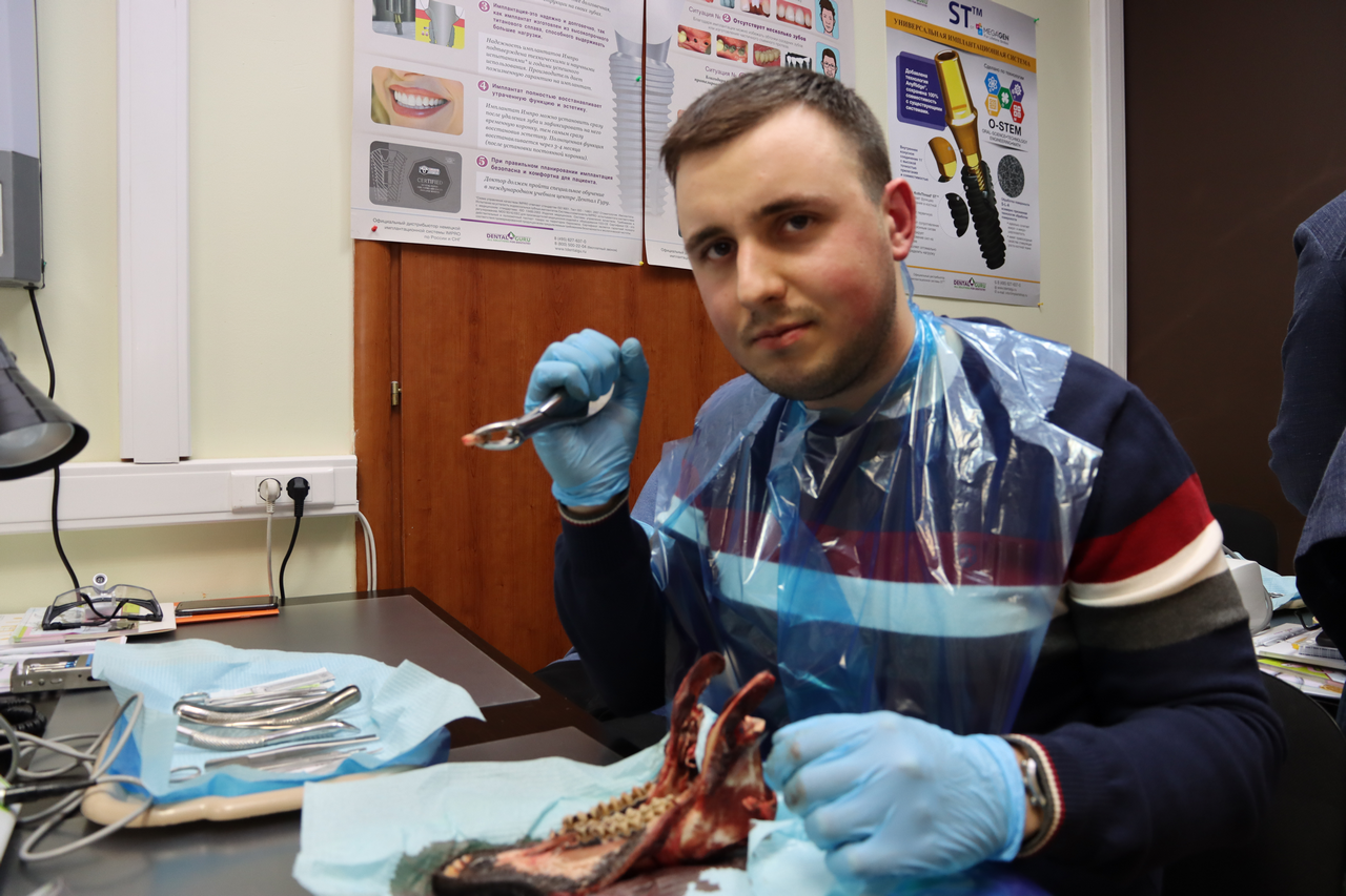 Атравматичное удаление зубов и методики наложения швов 26.01.22