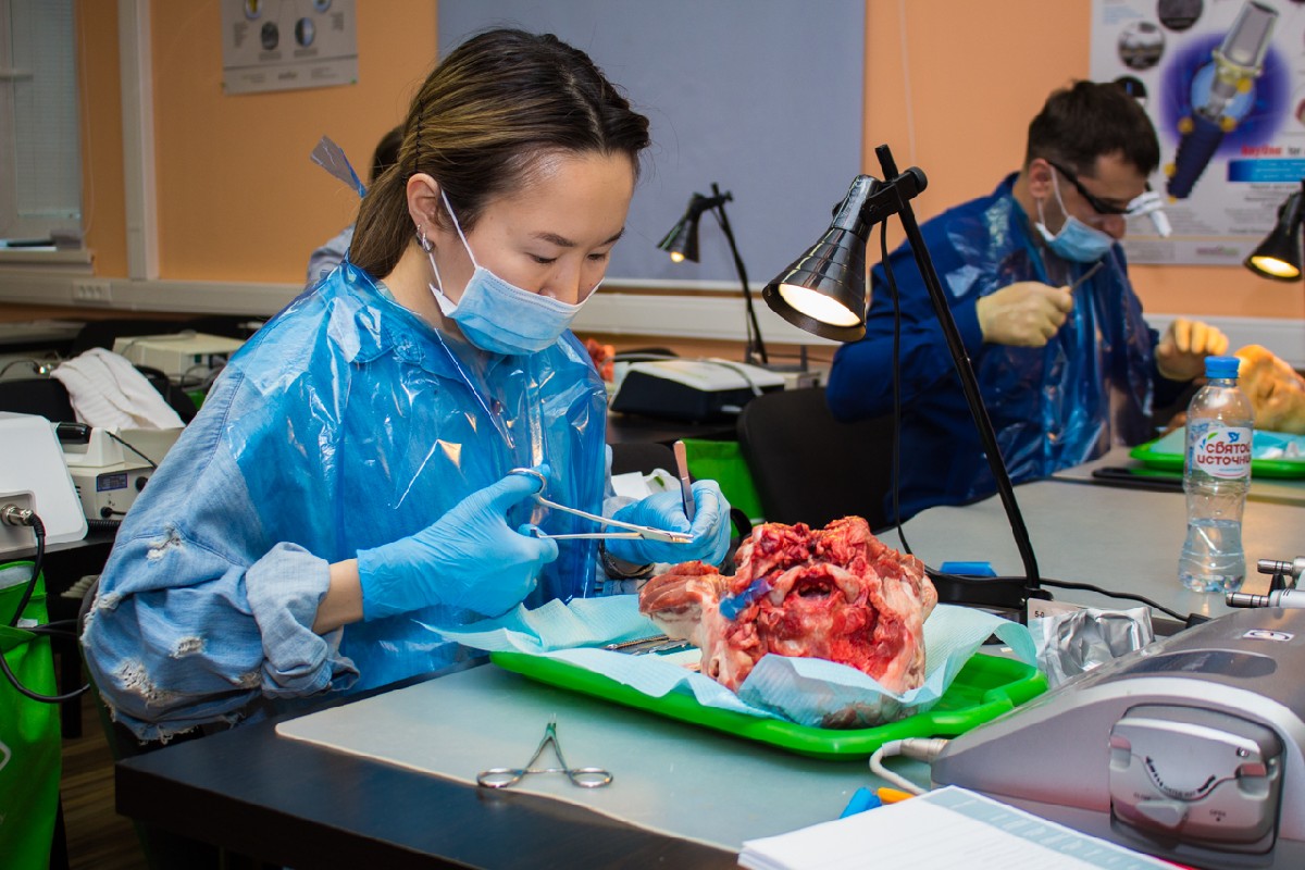 20-21 февраля 2020. Панцулая В.Г. Пластика мягких тканей вокруг имплантатов. Морфологический подход