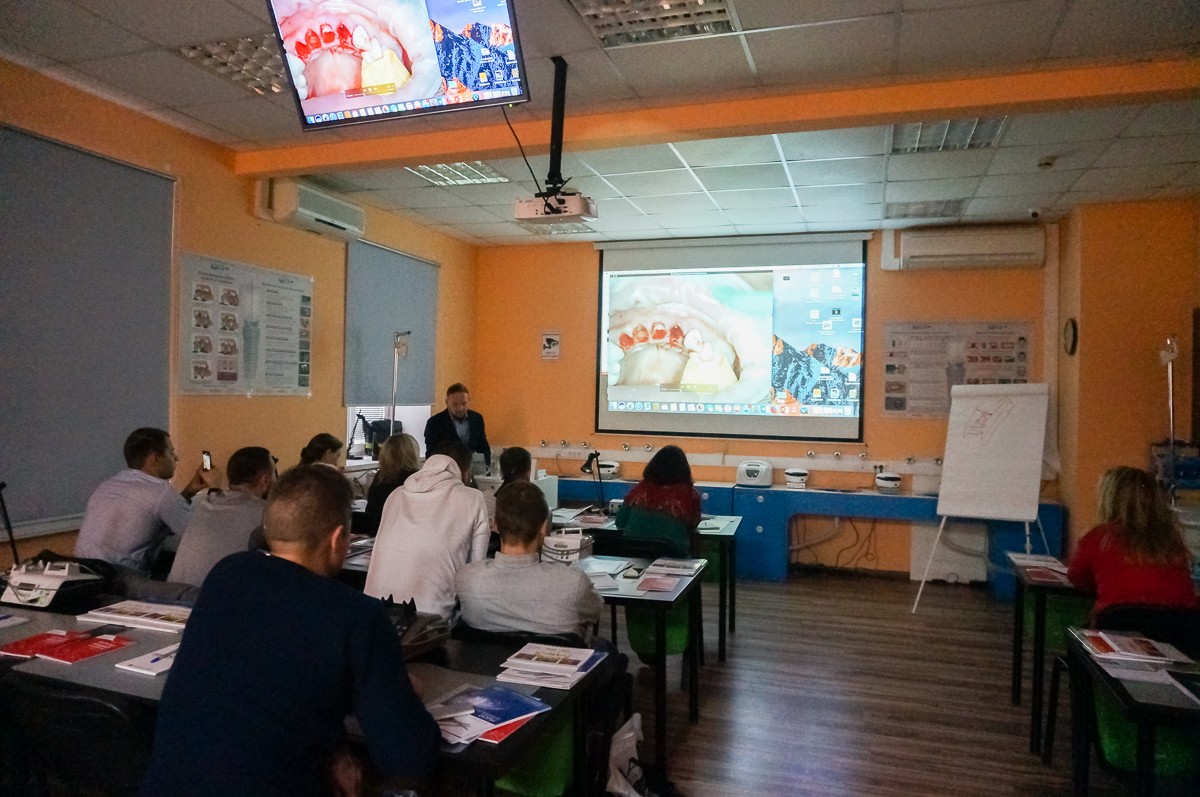 Атравматичное удаление зубов и методики наложения швов. Курс Камиля Наильевича Хабиева, 6 октября