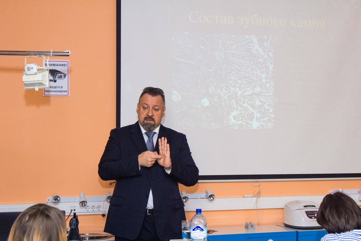 13-14 ноября. Хирургический курс по пародонтологии. Ерохин А.И.