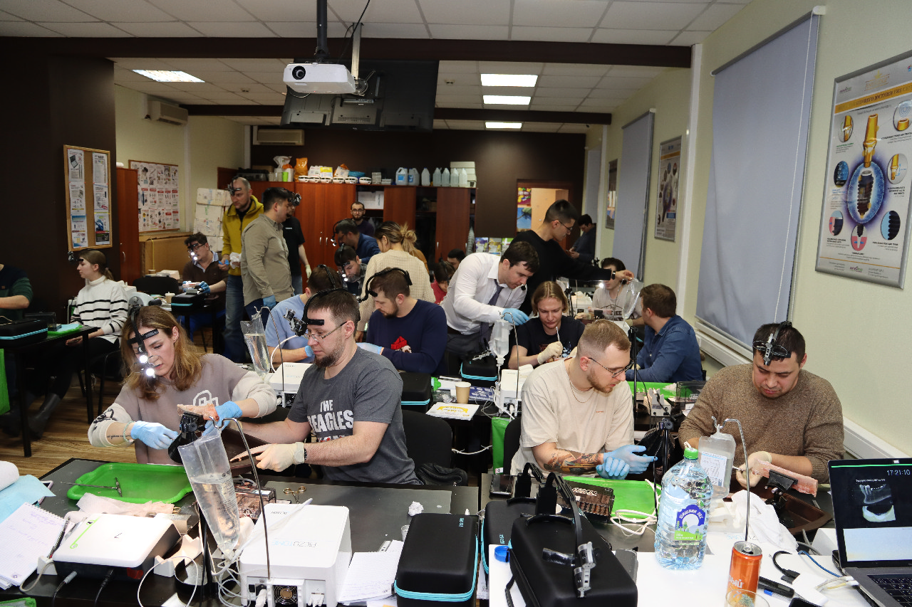 Продвинутый курс по имплантации: костная пластика и синус-лифтинг