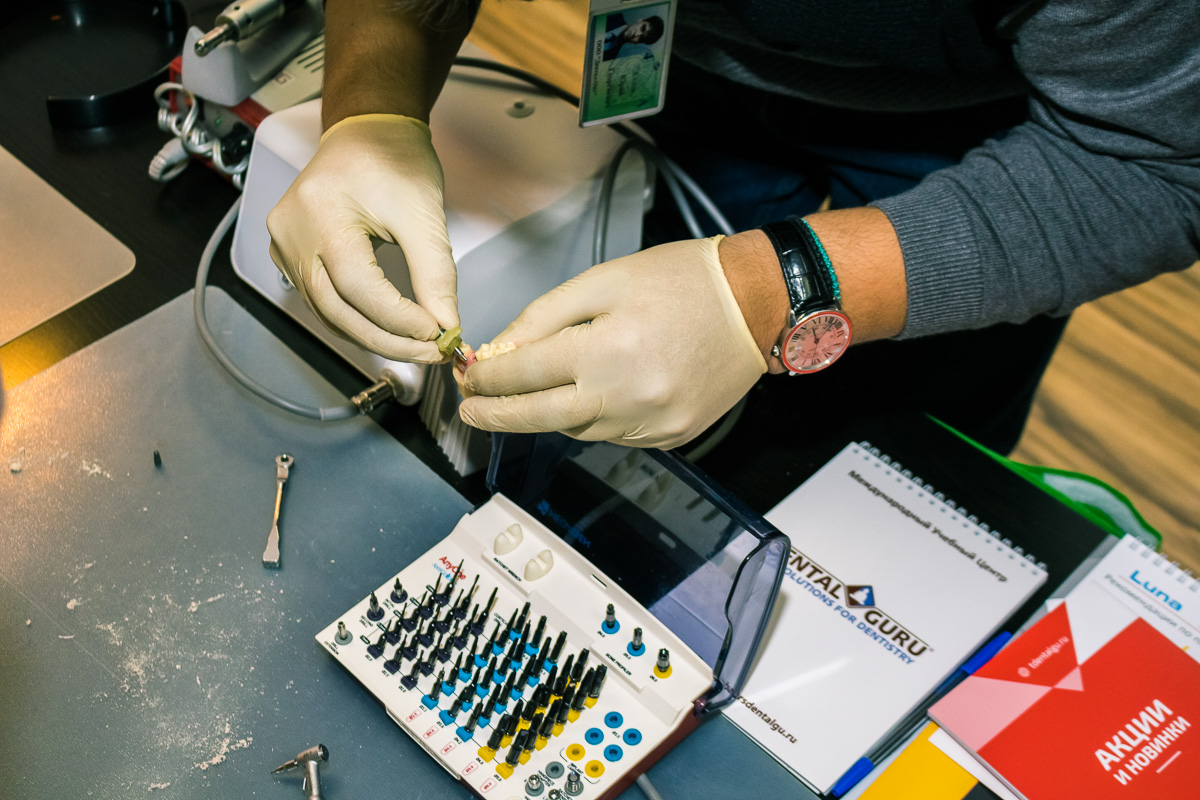 Прогнозируемая имплантация. Технология R2GATE