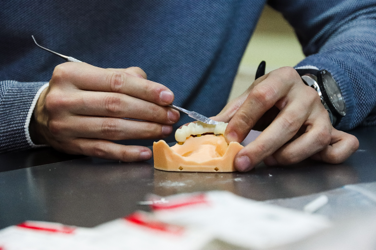 Продвинутый курс R2Gate+ExoCAD. Практика на беззубой челюсти