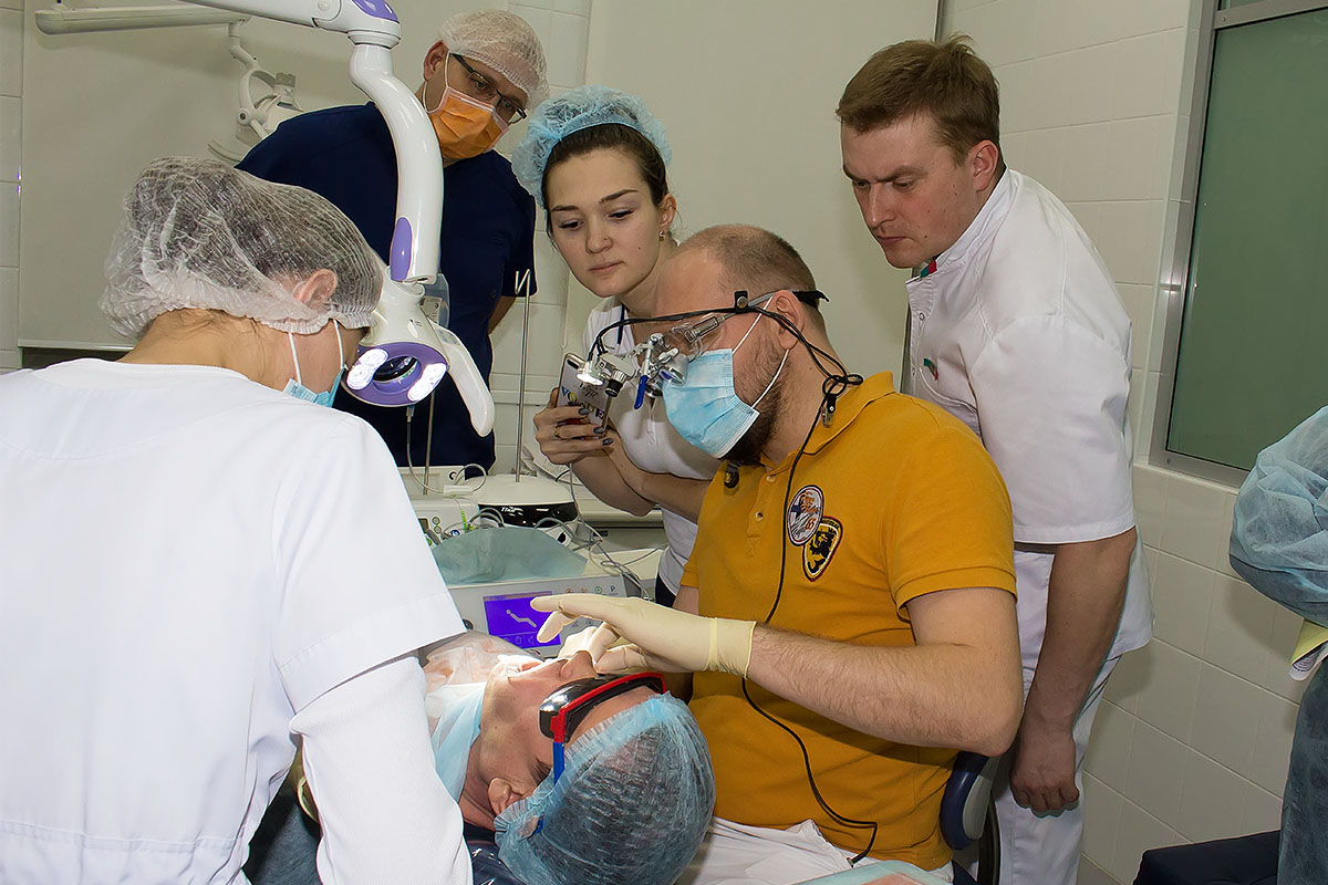 Модульный курс - Обучение секретам и нюансам имплантации на практике в условиях клиники