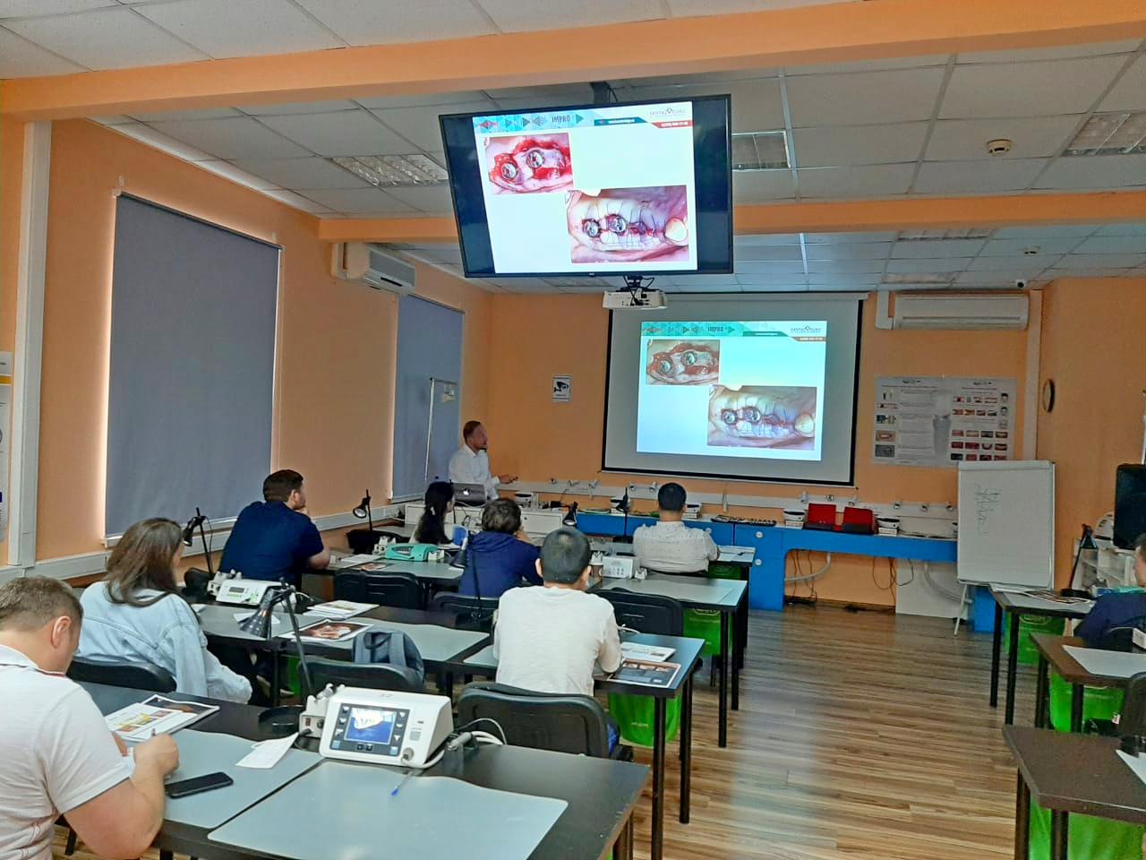 Атравматичное удаление зубов и методики наложения швов. Пост-релиз офлайн курса 23 июня.