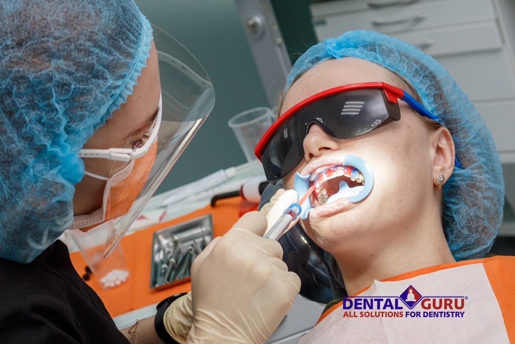 Первый московский чемпионат по отбеливанию в клинике «Дентал Гуру»