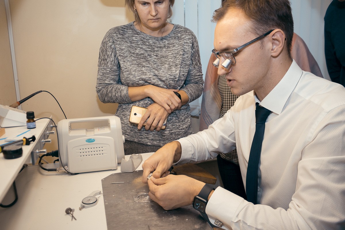 Создание цельнокерамической реставрации в полной анатомии по CAD/CAM с окрашиванием. 8 октября, Станислав Белоус