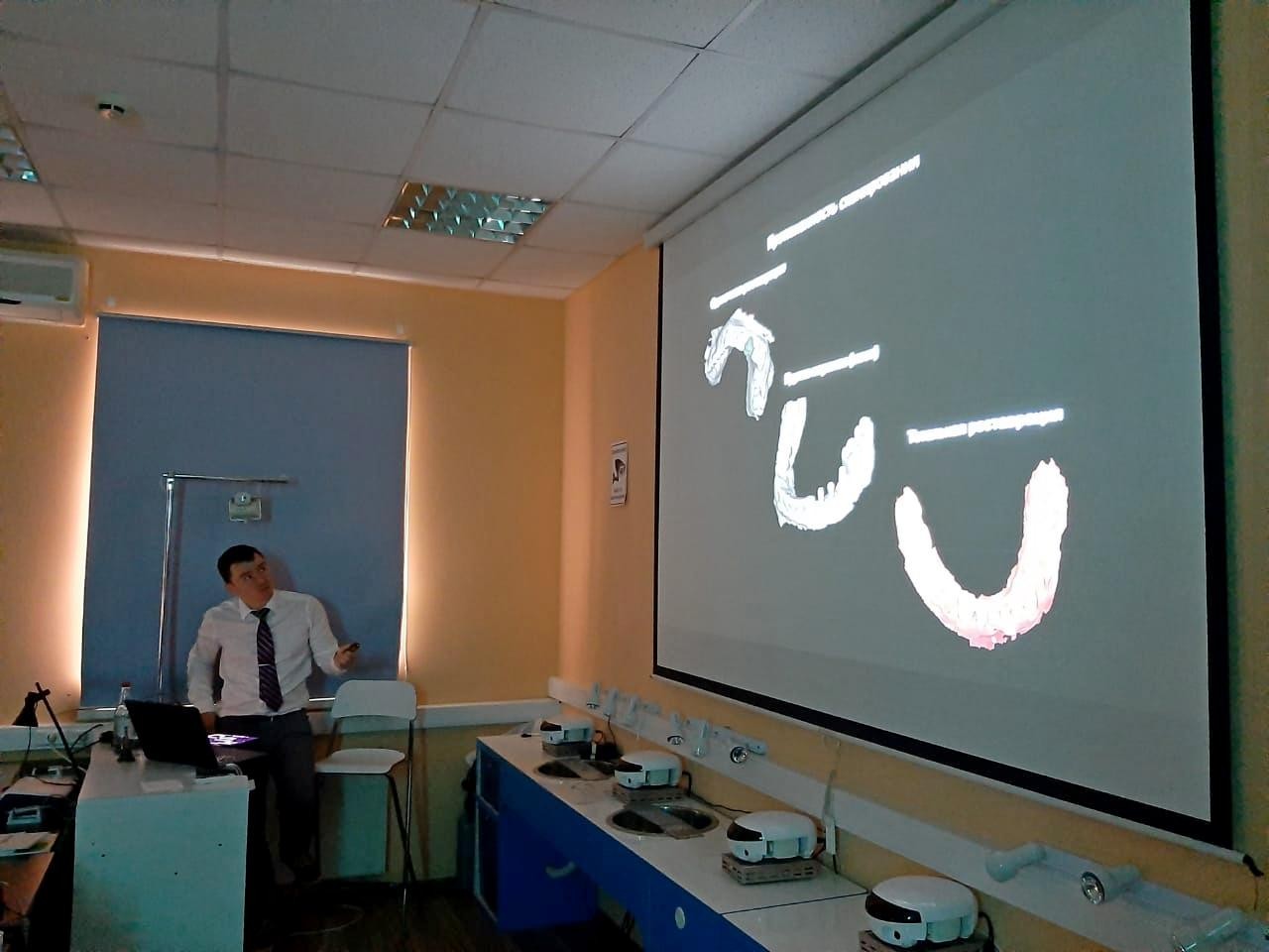 Продвинутый курс по протезированию на имплантатах. 19 июля.