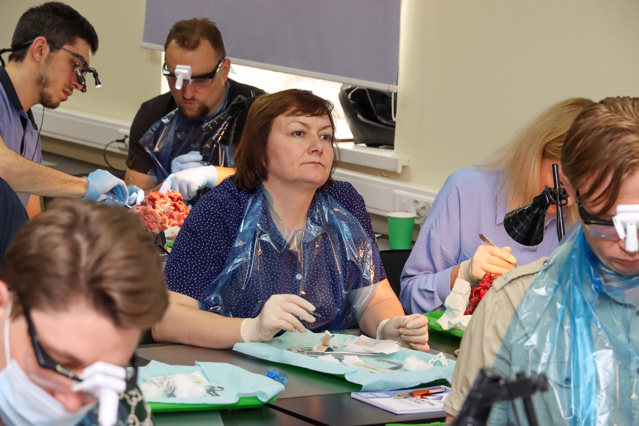 Пластика мягких тканей вокруг имплантатов. Морфологический подход