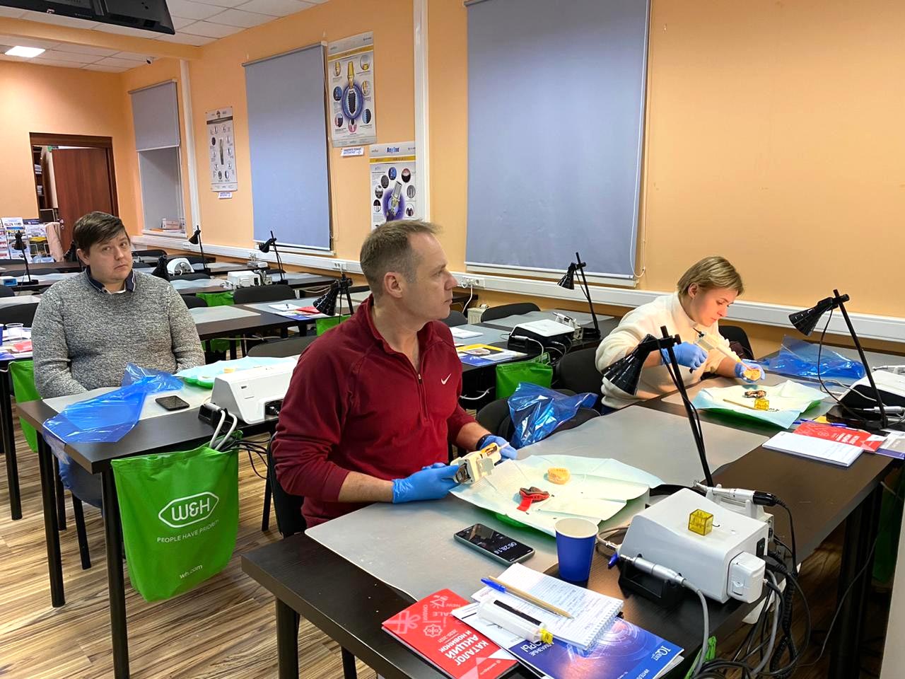 Препарирование зубов под цельнокерамические реставрации во фронтальном отделе. Пост-релиз 22 ноября