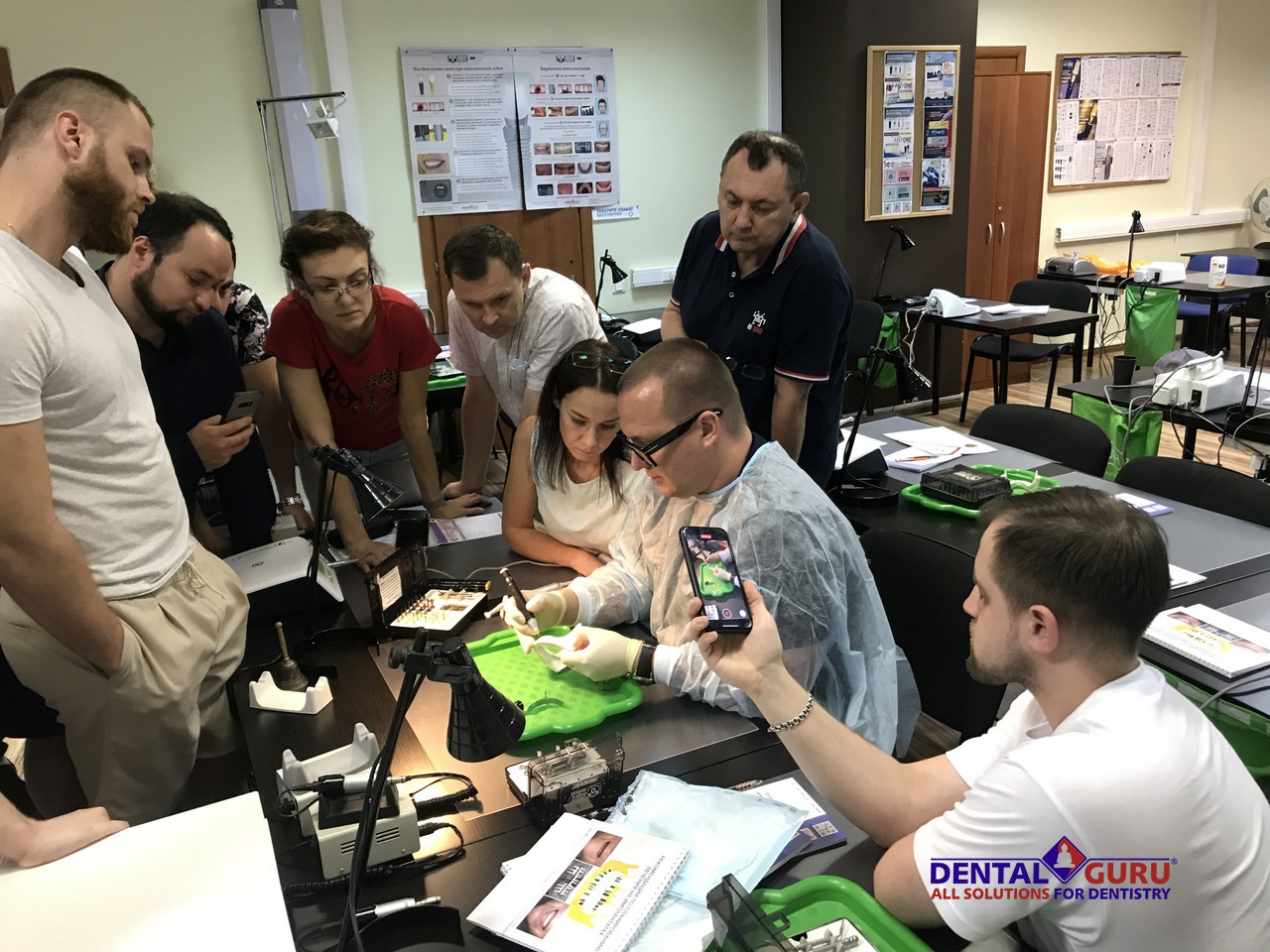 25.06.2021 Стоматологическая реабилитация с помощью ангулированных имплантатов. Имплантация на 4-х имплантатах. Физиологическое и анатомическое обоснование