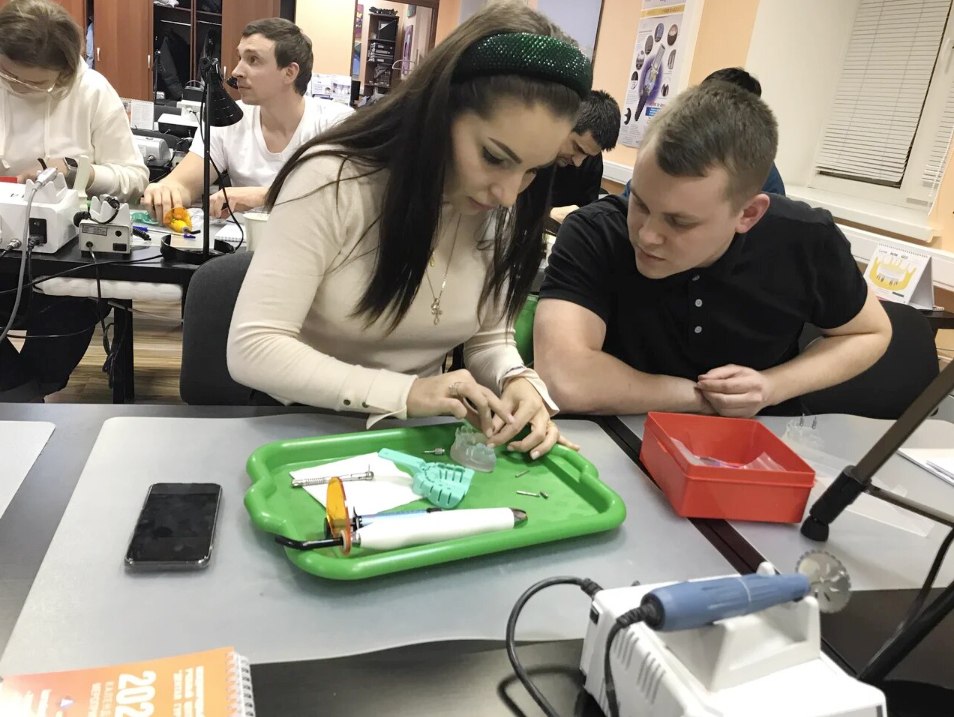 Базовый курс по имплантации, 18-19 января 2020г.