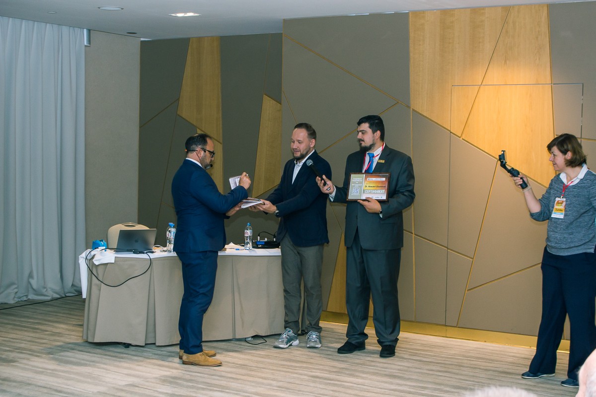 Большой Московский Имплантологический Конгресс с Ховардом Глюкманом 17 октября