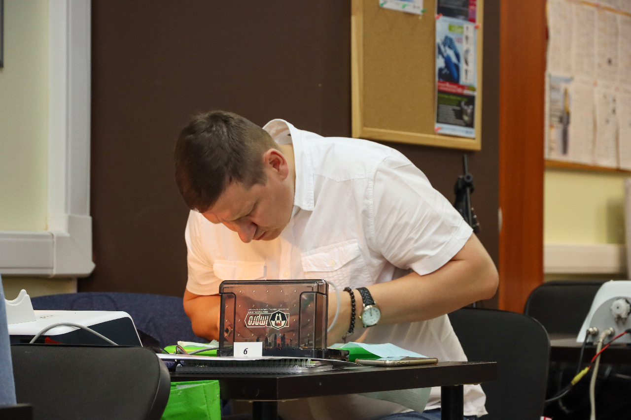 Стоматологическая реабилитация с помощью ангулированных имплантатов