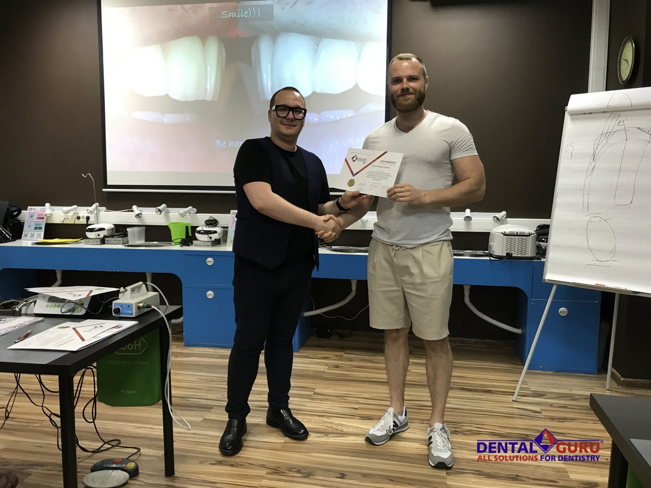 25.06.2021 Стоматологическая реабилитация с помощью ангулированных имплантатов. Имплантация на 4-х имплантатах. Физиологическое и анатомическое обоснование