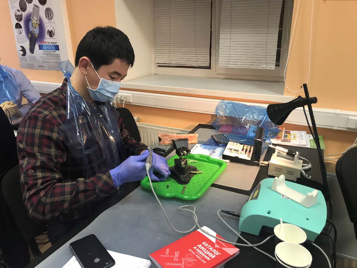 Базовый курс по имплантации, 14-15 марта 2020г.