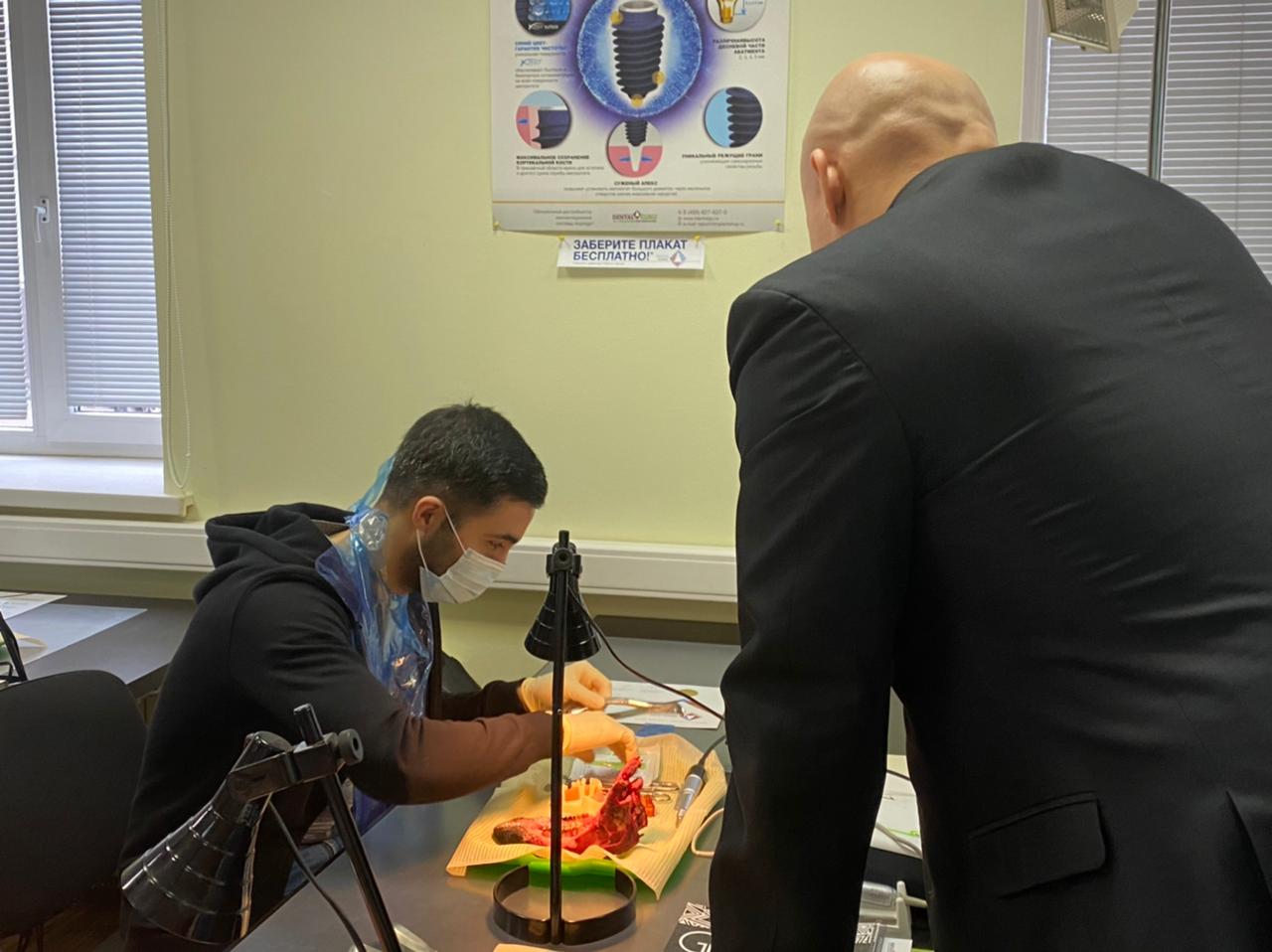 Атравматичное удаление зубов и методики наложения швов. Пост-релиз 09.04.21