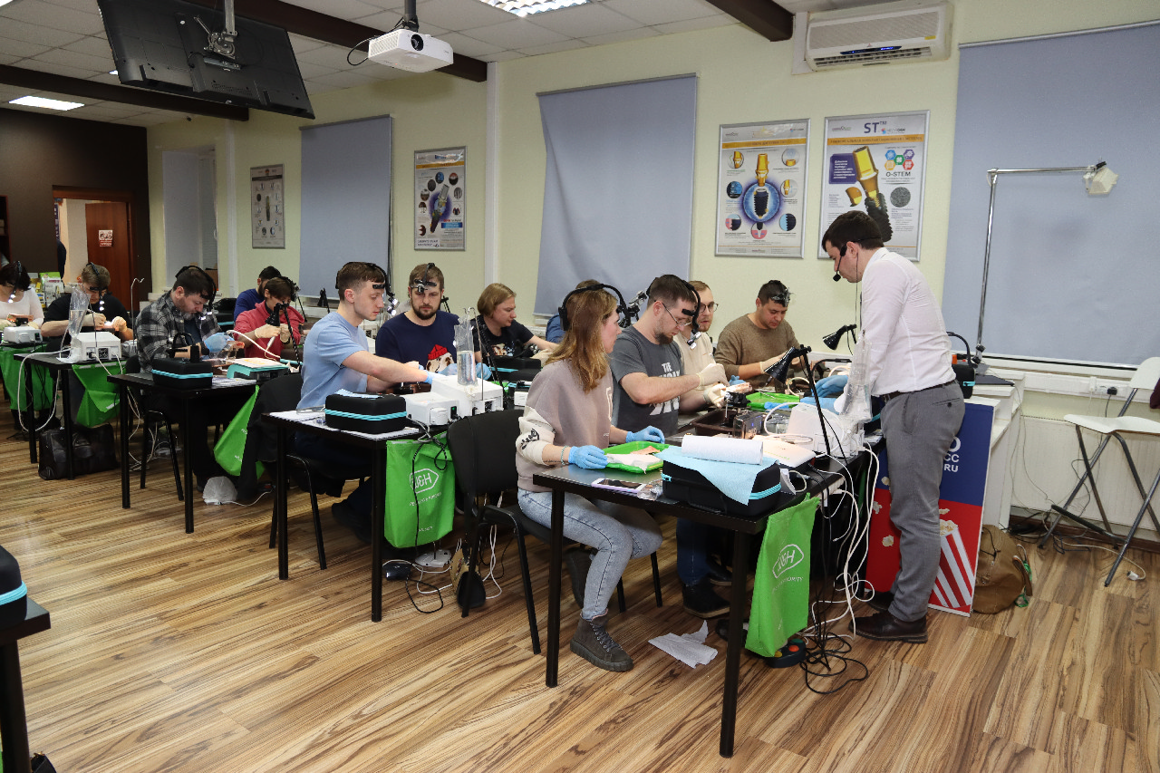 Продвинутый курс по имплантации: костная пластика и синус-лифтинг