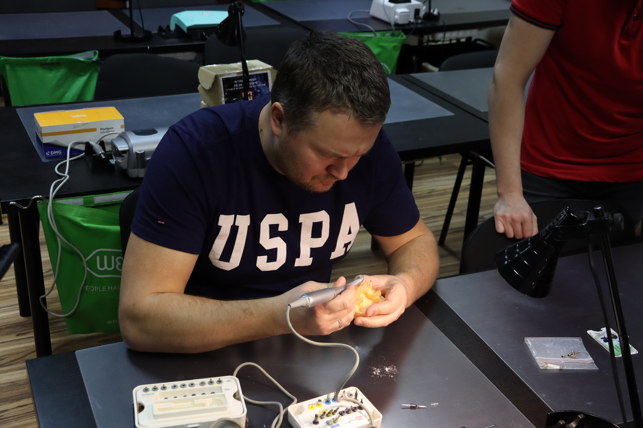 Продвинутый курс R2Gate+ExoCAD. Практика на беззубой челюсти