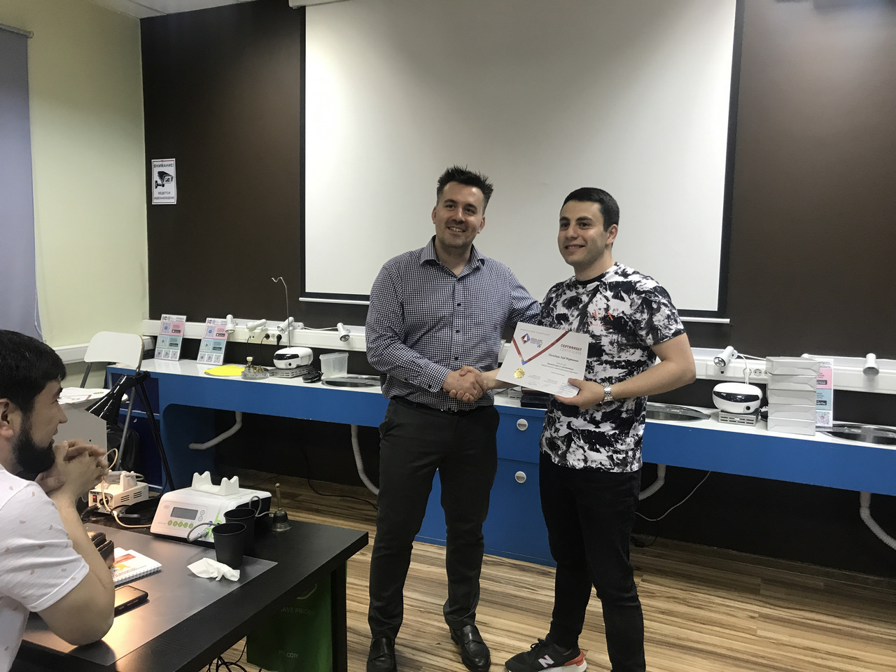 Пост-релиз: базовый курс по имплантации