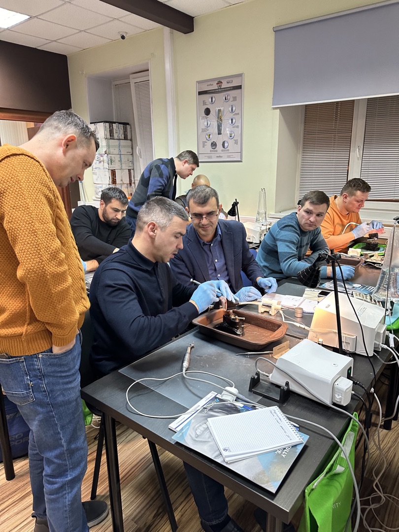 Продвинутый курс по имплантации. Костная пластика и синус-лифтинг