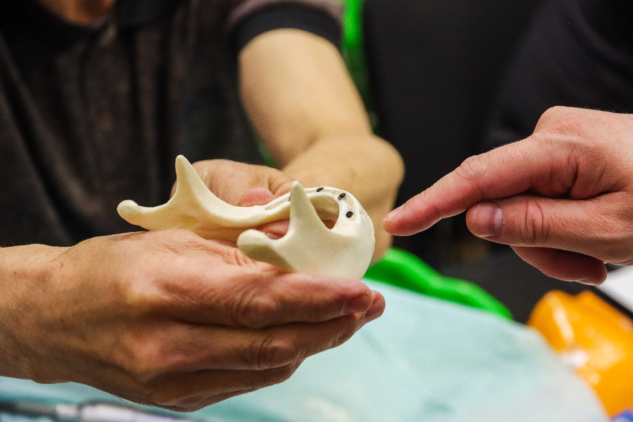 Экспертный курс по тотальной имплантации и протезированию при полном отсутствии зубов