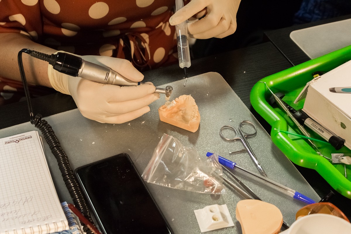 Прямые реставрации повышенной прочности. Эффективная альтернатива ортопедии стекловолоконные каркасные конструкции