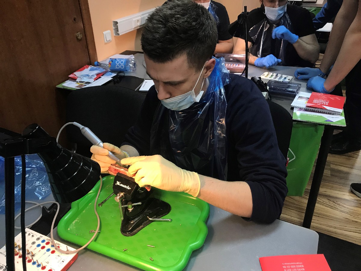 Базовый курс по имплантации, 14-15 марта 2020г.