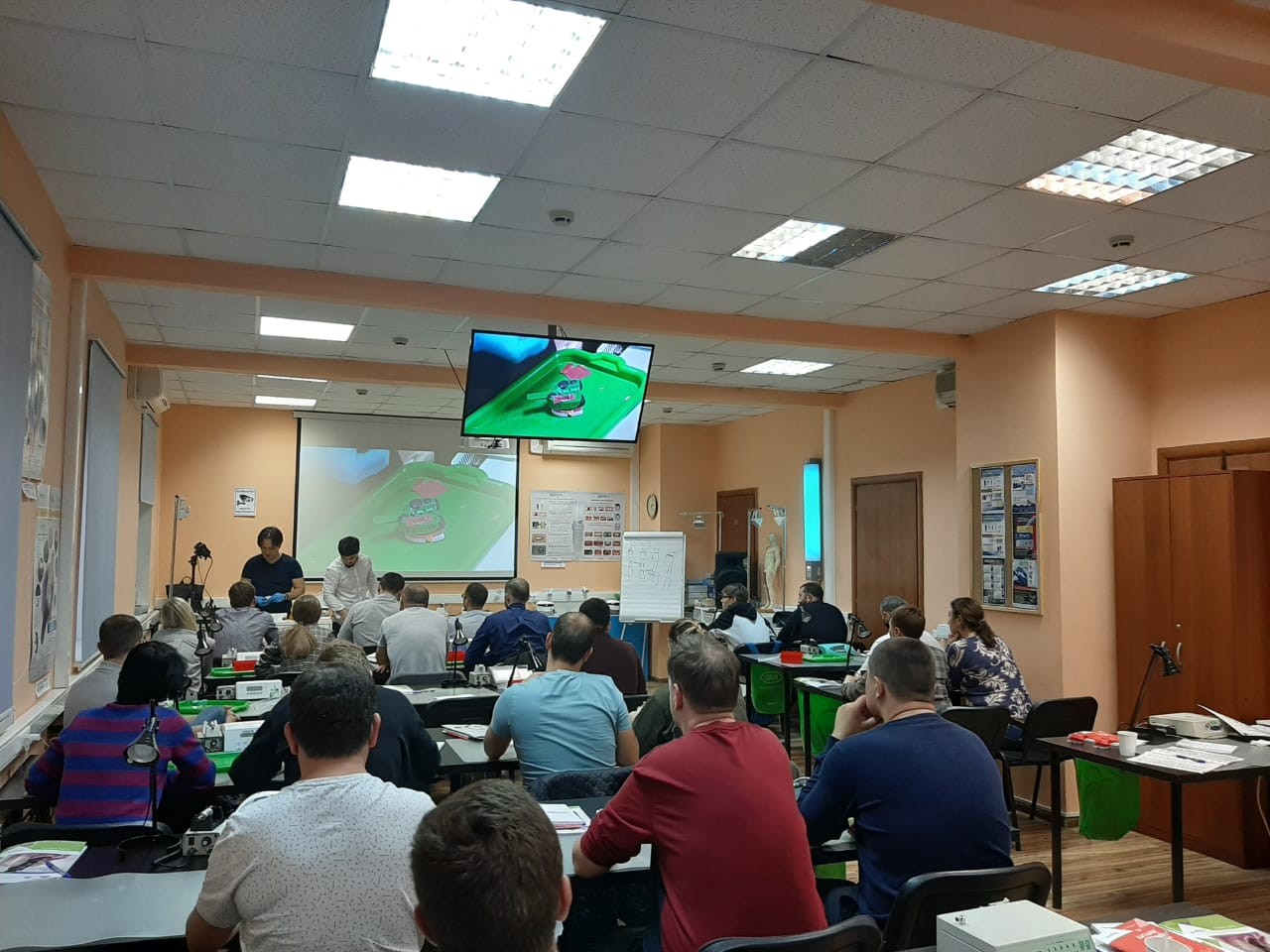 Базовый курс по имплантации, 10-11 октября 2020г.