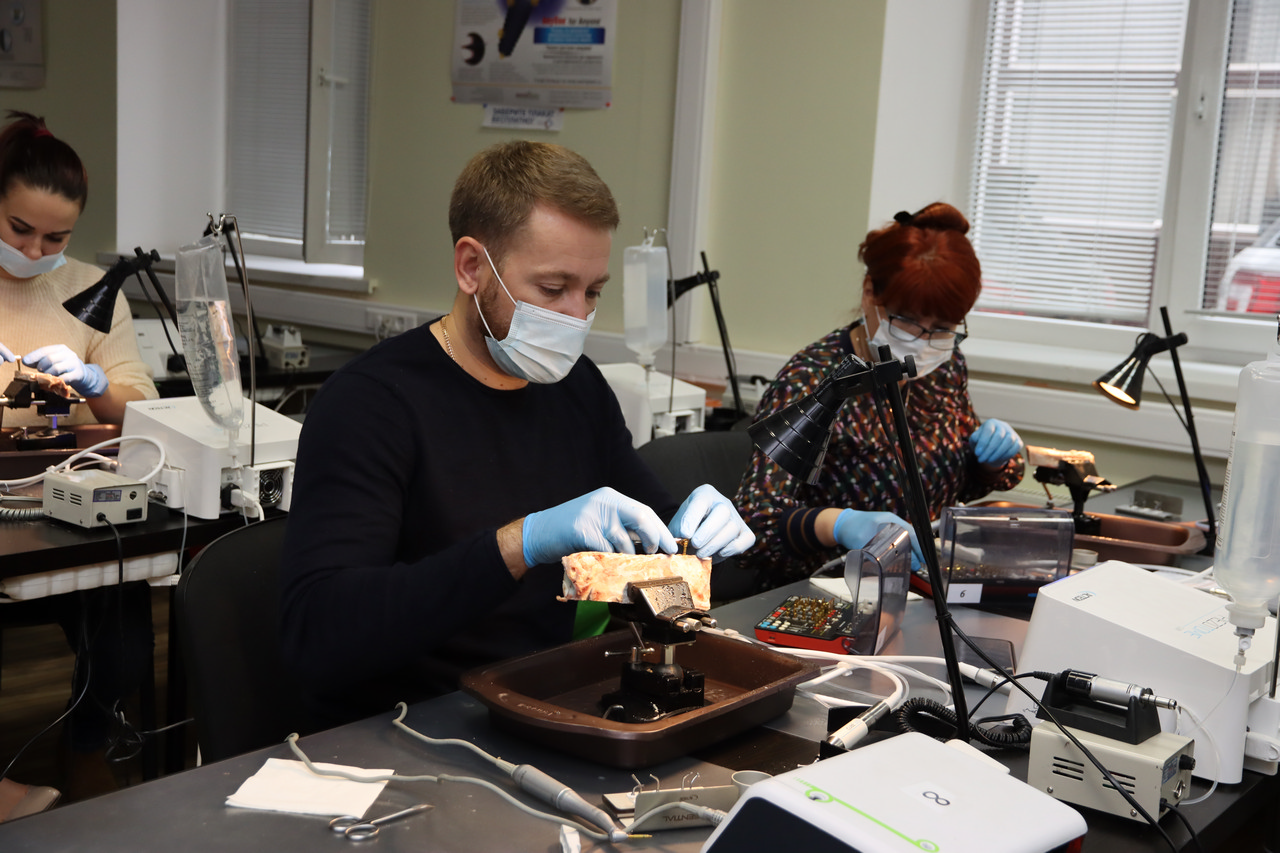 Продвинутый курс по имплантации, 28-29 октября 