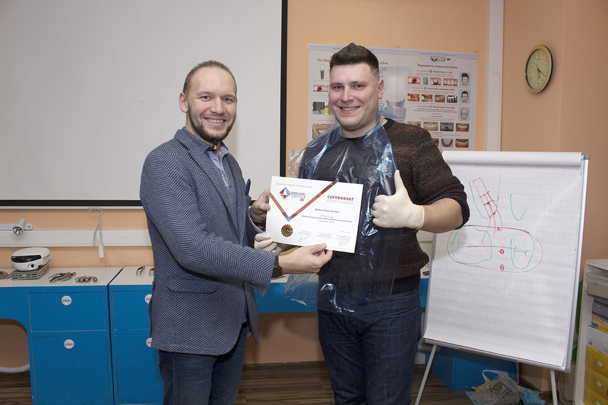 Атравматичное удаление зубов и методики наложения швов. 21.01.2020