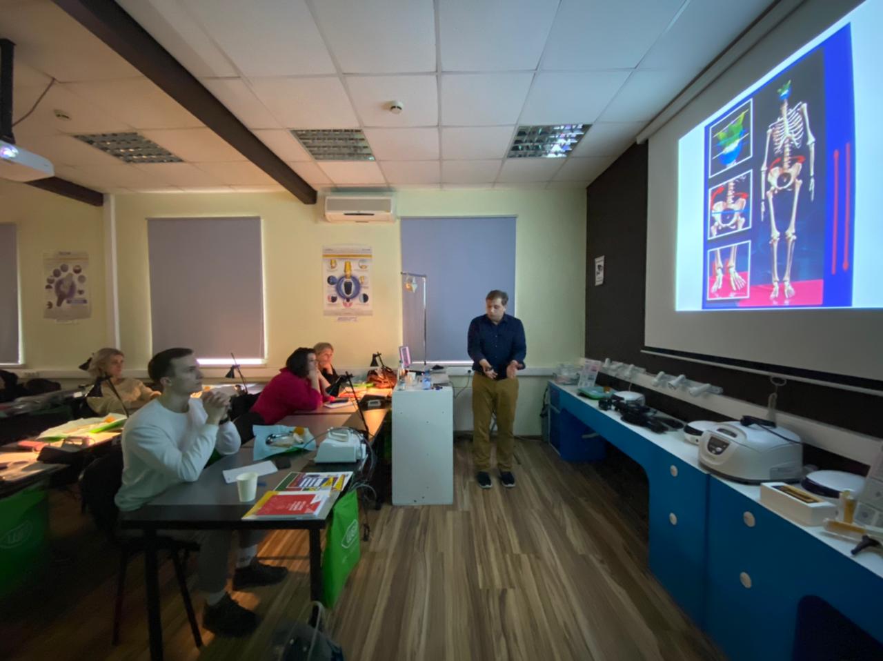 Прямые композитные виниры. Полный алгоритм и немного больше. Пост-релиз 3 марта 2021