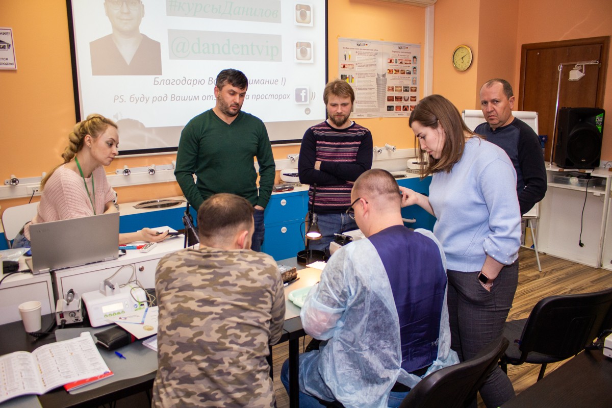 Стоматологическая реабилитация с помощью ангулированных имплантатов. 5 февраля 2020, Данилов Александр Алексеевич