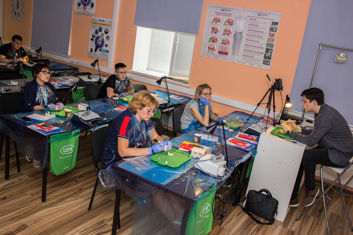 Препарирование зубов под цельнокерамические реставрации во фронтальном отделе. 3 сентября 2019, Султанов К.С.