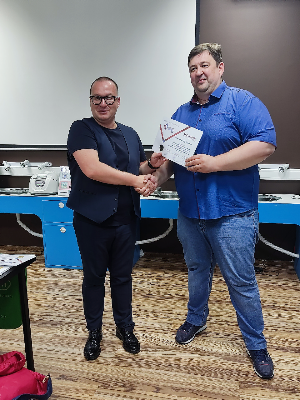 Стоматологическая реабилитация с помощью ангулированных имплантатов