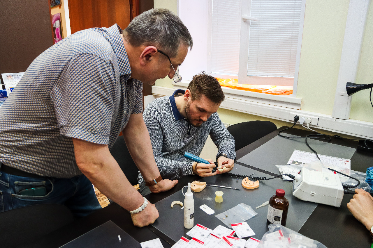 Продвинутый курс R2Gate+ExoCAD. Практика на беззубой челюсти