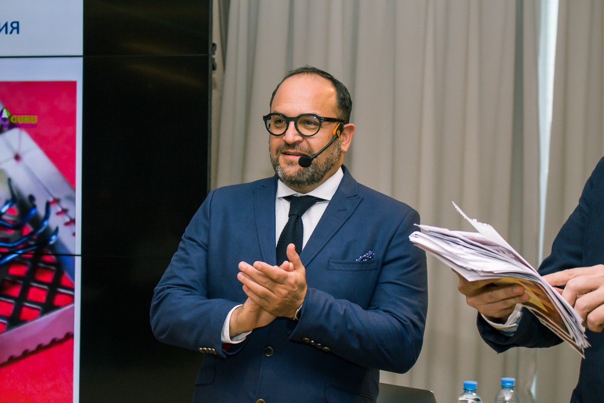 Большой Московский Имплантологический Конгресс с Ховардом Глюкманом 17 октября