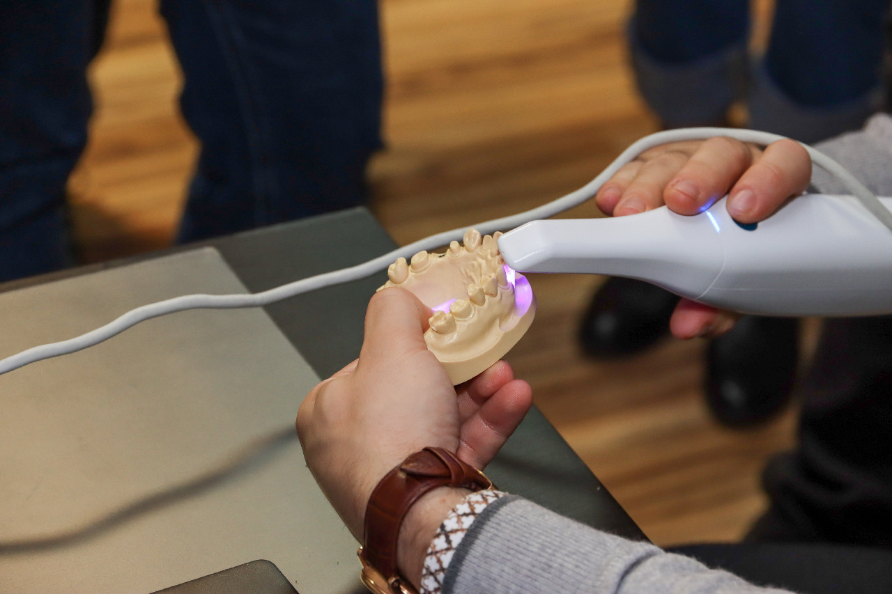 Клиническая и лабораторная цифровая стоматология от А до Я