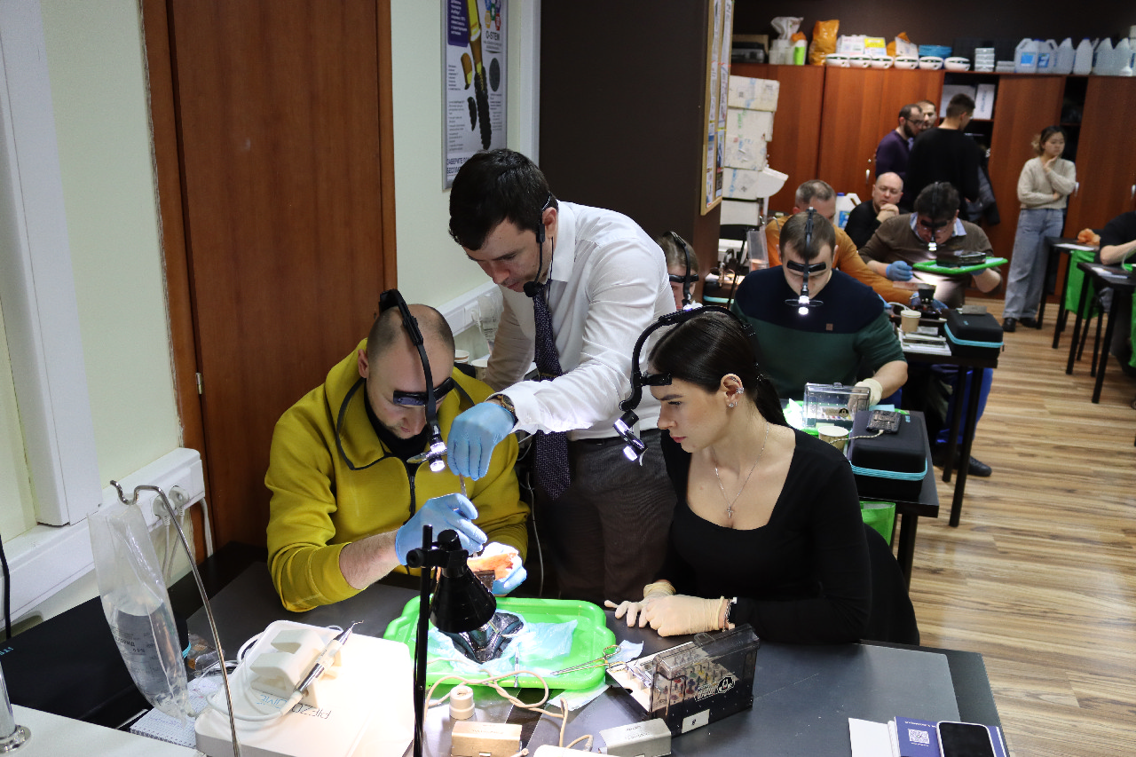 Продвинутый курс по имплантации: костная пластика и синус-лифтинг