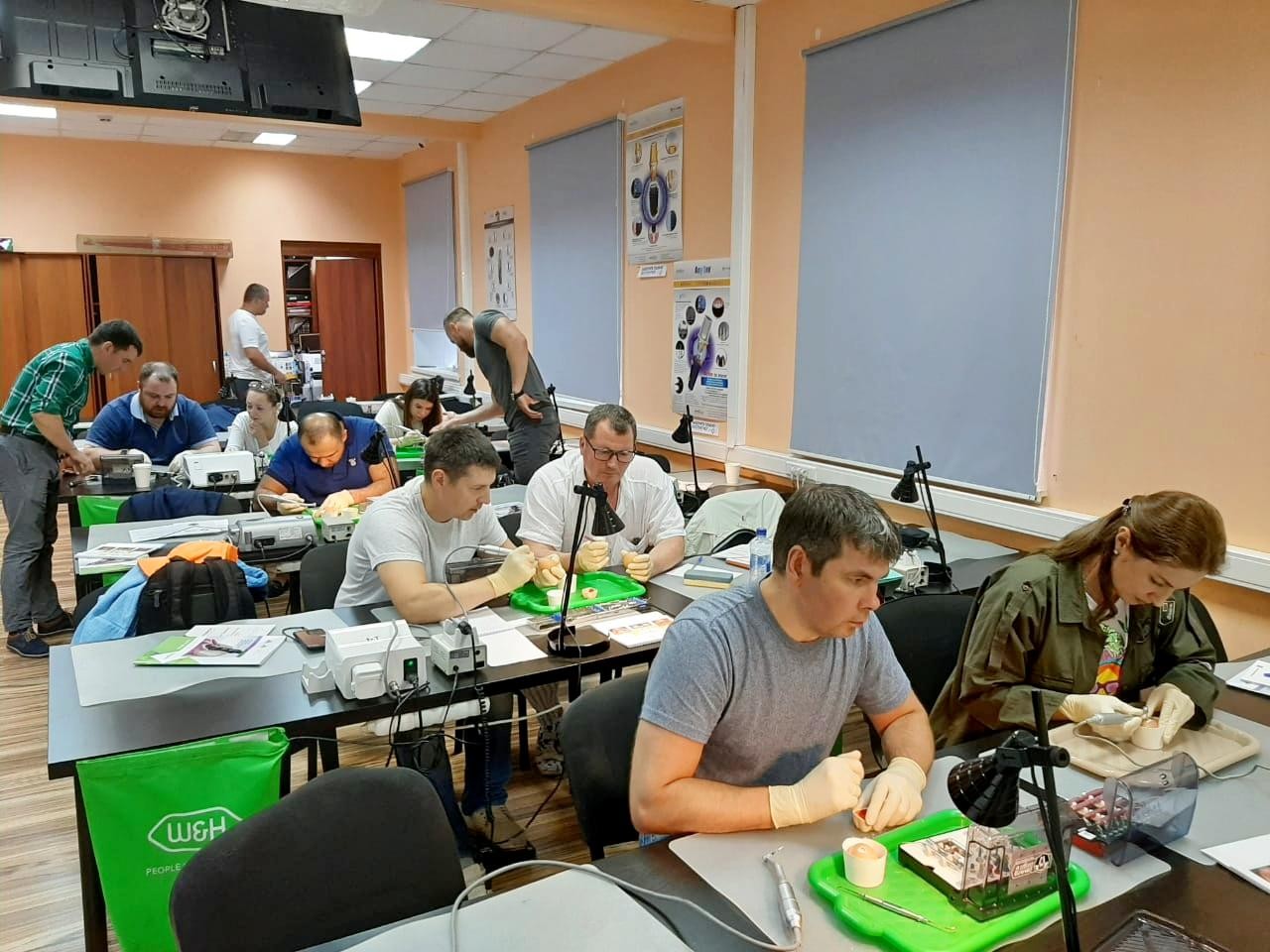 Продвинутый курс по имплантации. Костная пластика. 17-18 июля.