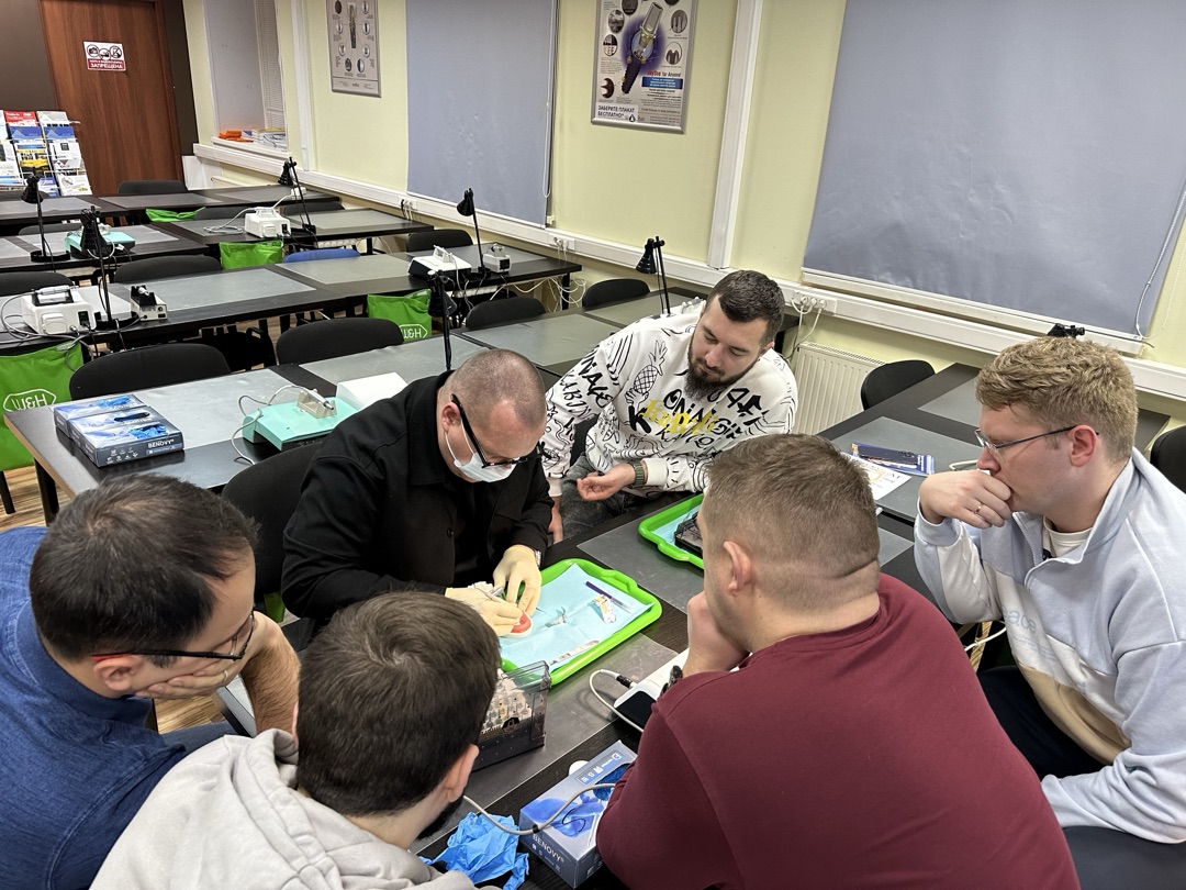 Экспертный курс по тотальной имплантации и протезированию при полном отсутствии зубов