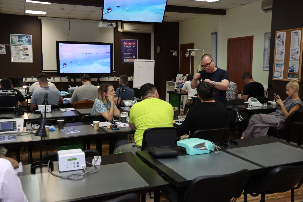 Экспертный курс по тотальной имплантации и протезированию при полном отсутствии зубов