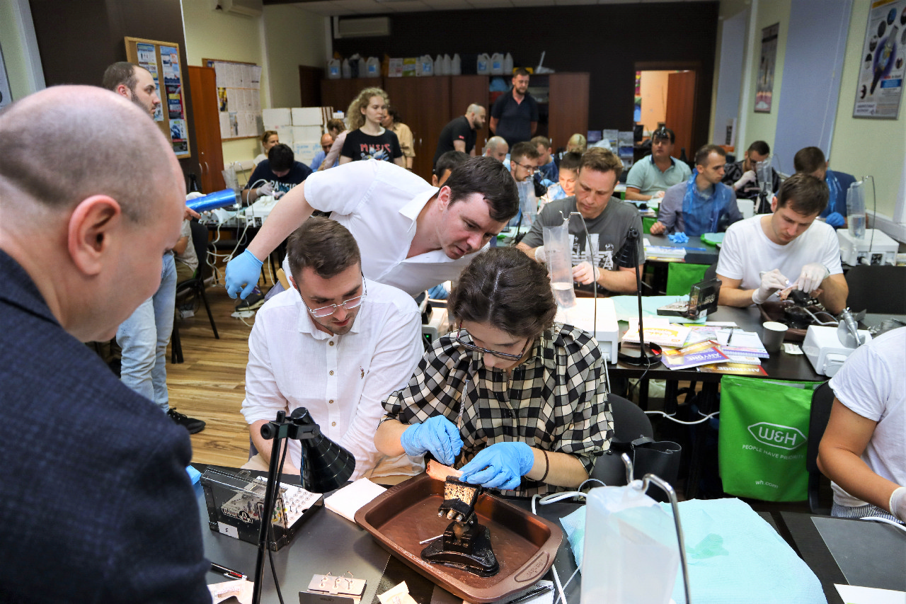 Продвинутый курс по имплантации. Костная пластика и синус-лифтинг