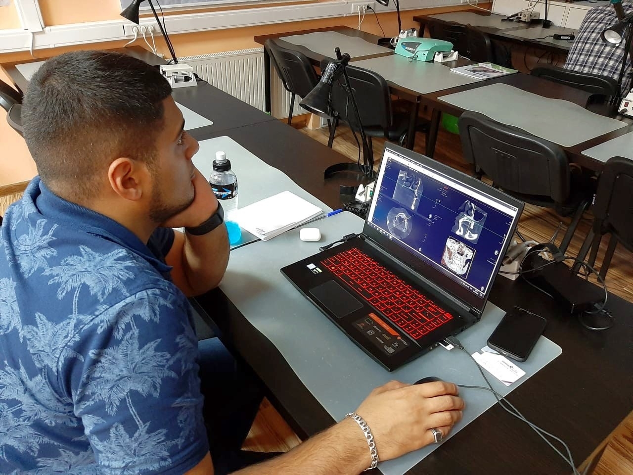 Прогнозируемая имплантация. Технология R2GATE. Курс 8 сентября