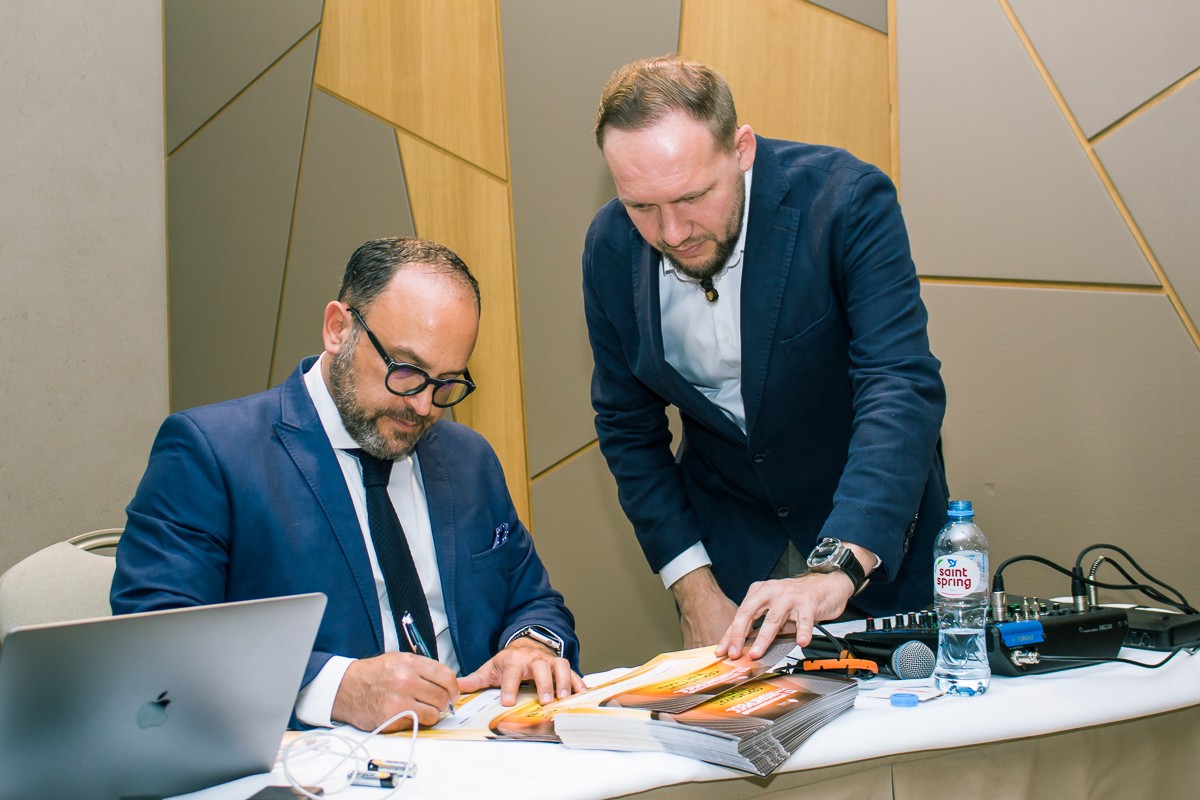 Большой Московский Имплантологический Конгресс с Ховардом Глюкманом 17 октября