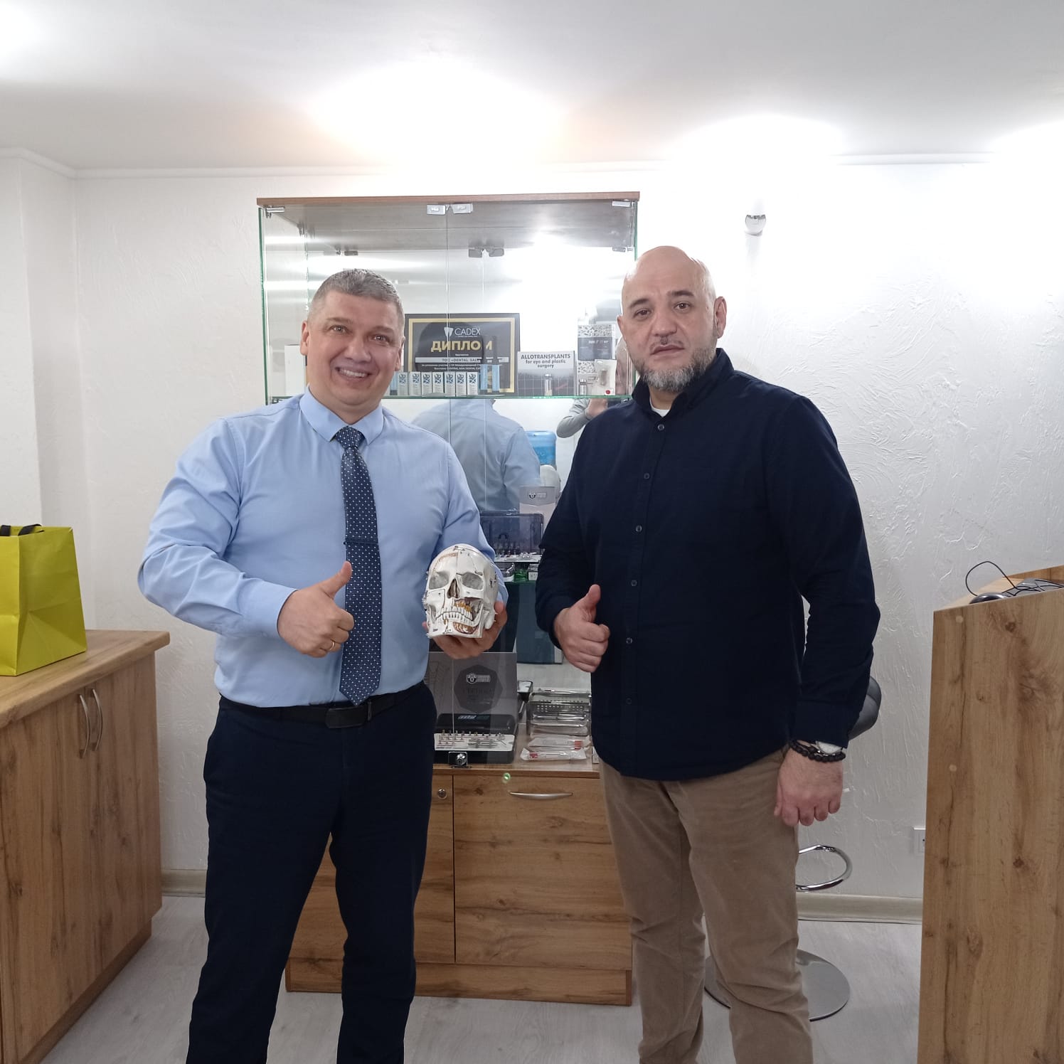 Пост-релиз с базового курса по имплантации в Астане