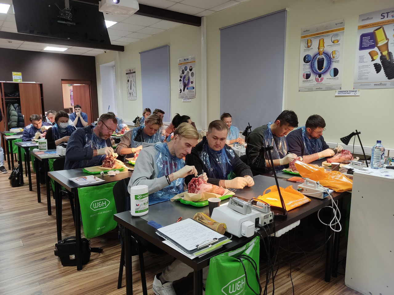 Пластика мягких тканей вокруг имплантатов. Морфологический подход