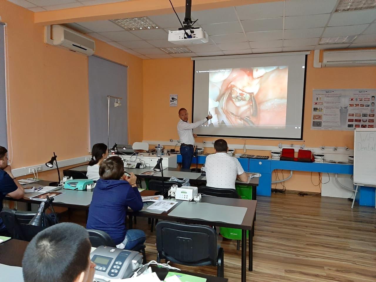 Атравматичное удаление зубов и методики наложения швов. Пост-релиз офлайн курса 23 июня.